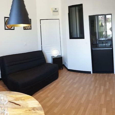 L'Appart'Hotel Vous Accueille Au Coeur De Chaumont โชมง ภายนอก รูปภาพ